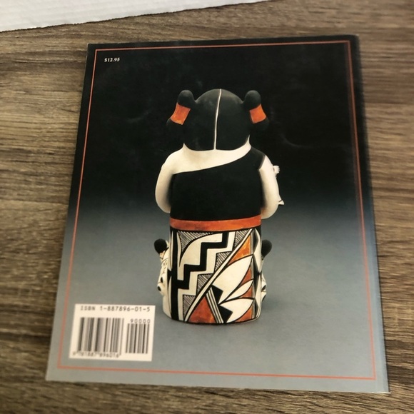 Pueblo Stories & Storytellers Book - Picture 2 of 11